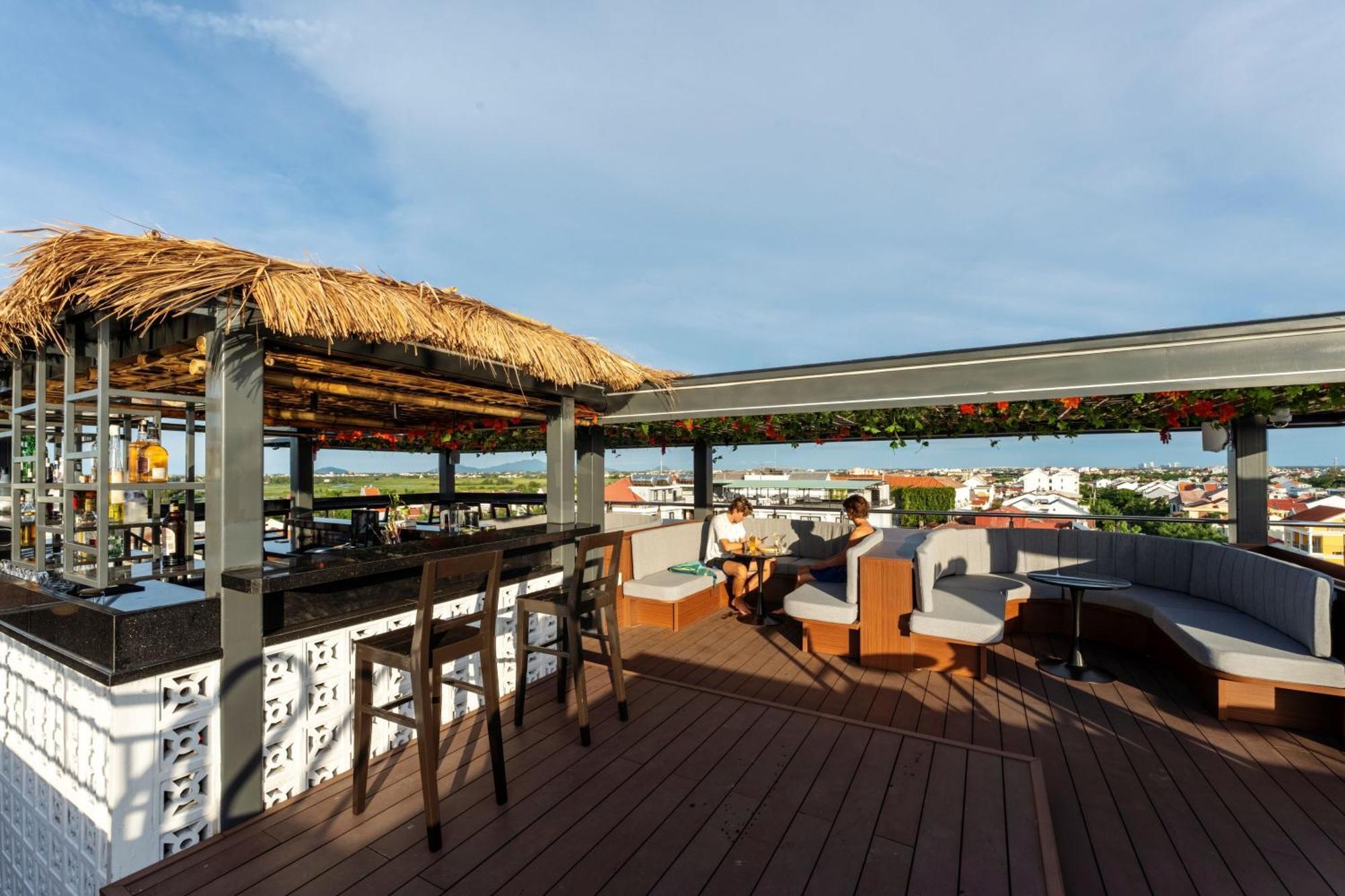 Qualia De Hotel Hoi An - Rooftop Bar City View Exterior photo